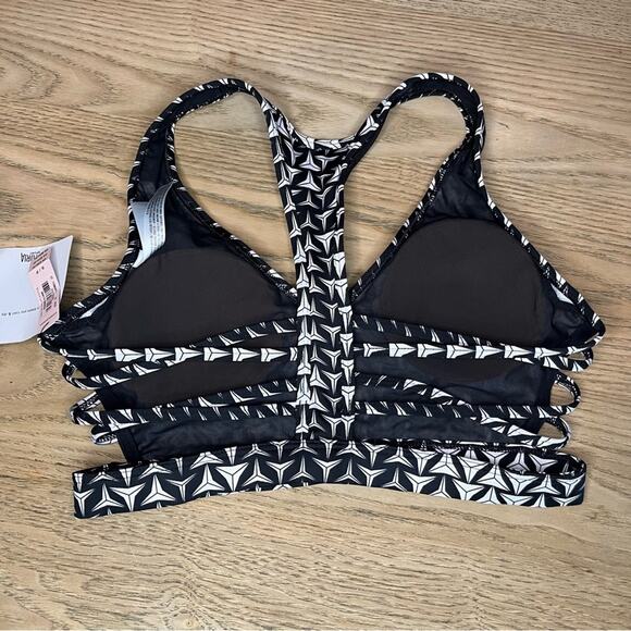 NWT Victoria’s Secret VS Sport Bra Geometric Print Black White Women’s Size S - Picture 2 of 4